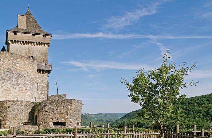 castelnaud-châteaux-moyen-âge-perigord-patrimoine