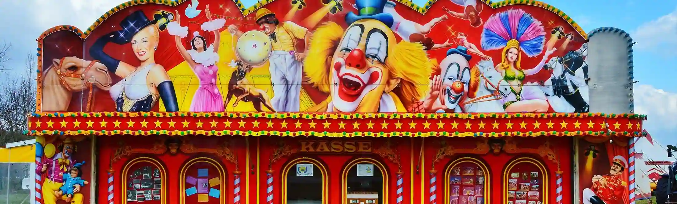 Initition et spectacle de cirque en classe de découvertes artistiques