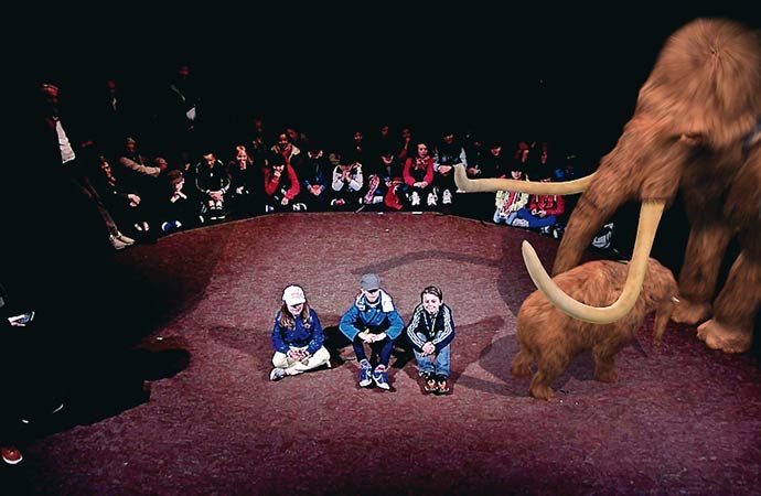 enfants visite mamouth classe découverte préhistoire archéologie