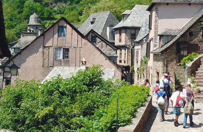 randonné conques patrimoine aveyron Classes découvertes