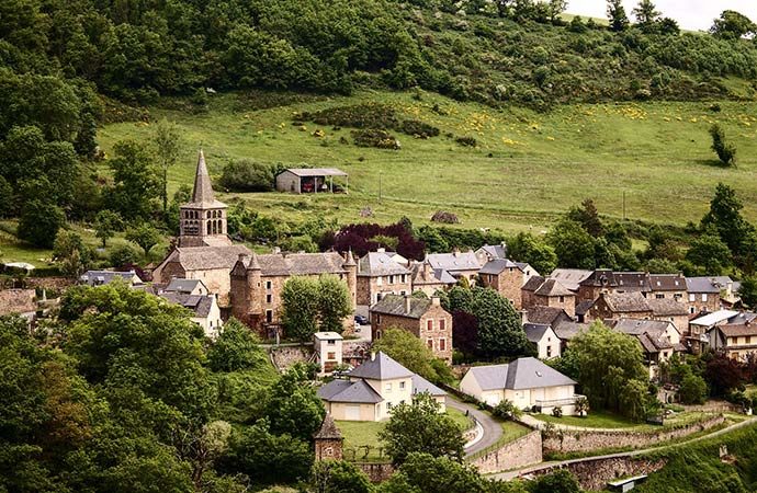 village Aveyron médiéval
