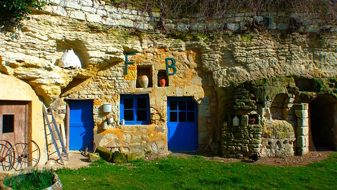 Habitat troglodytique