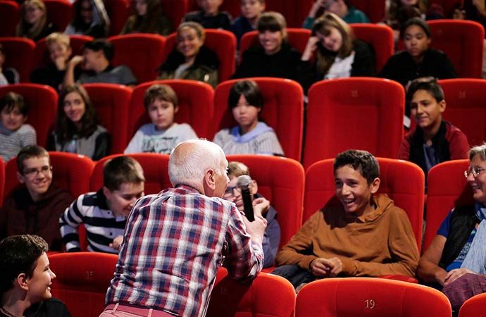 salle cinéma enfants festival film classe découvertes
