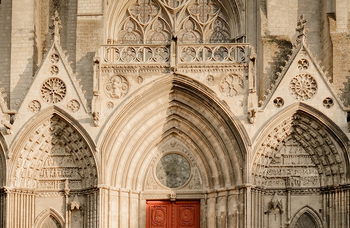 Parvis de la cathédrale de Bayeux