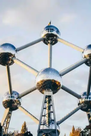 atomium de bruxelles voyages scolaires en belgique patrimoine moderne