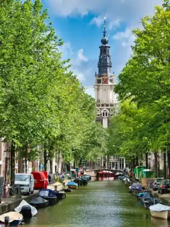 canal amsterdam et monument historique
