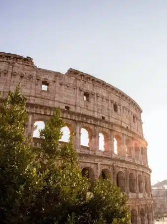 colisée monument historique à Rome en Italie