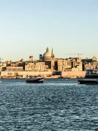 ville de malte la valette vue de la mer