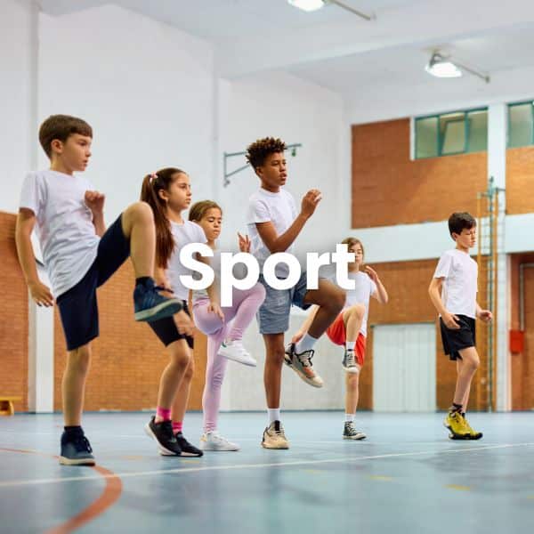 classe d'école élèves sport gymnase